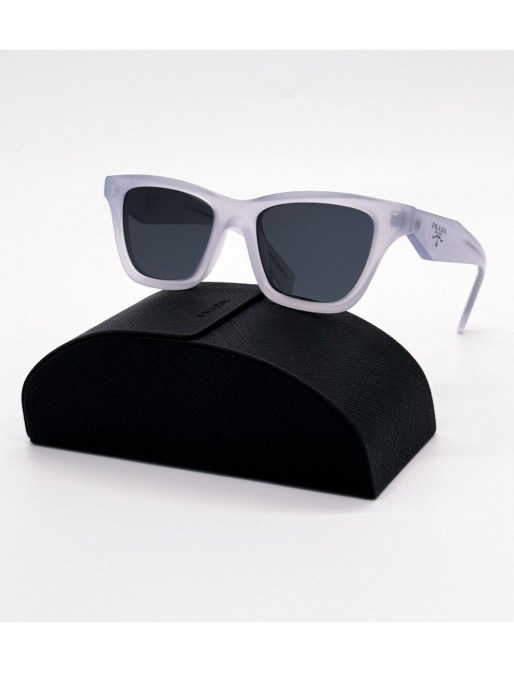 New Prada PR C07S Gray Silver Sunglasses PRC07S 22G08Z